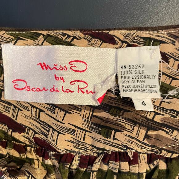 Vintage 80s Miss O Oscar De La Renta Silk Basket Weave Skirt with Velvet Yoke - Picture 3 of 11